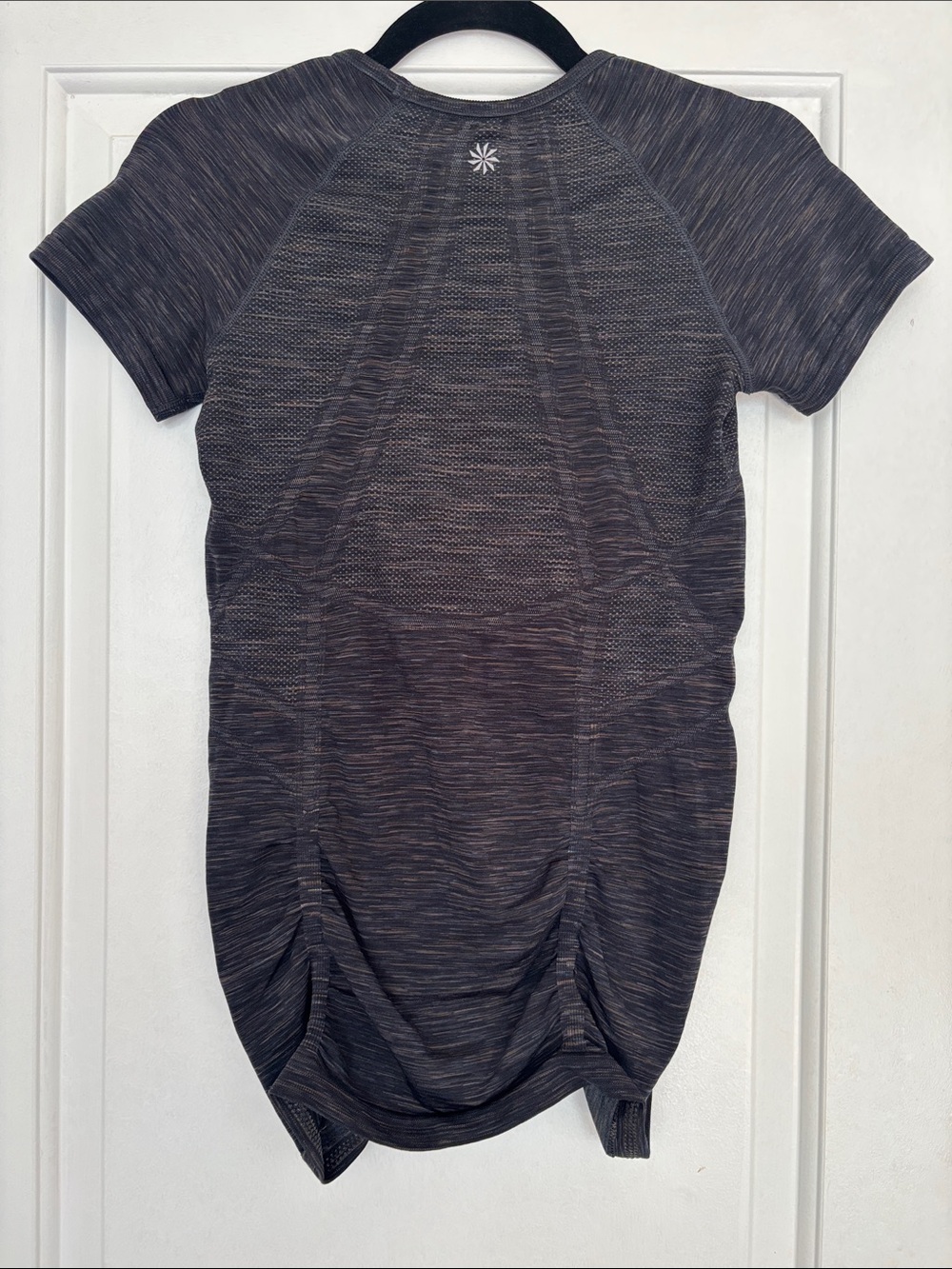Athleta Speedlight Seamless Tee in Heathered Black, size S - Picture 2 of 3